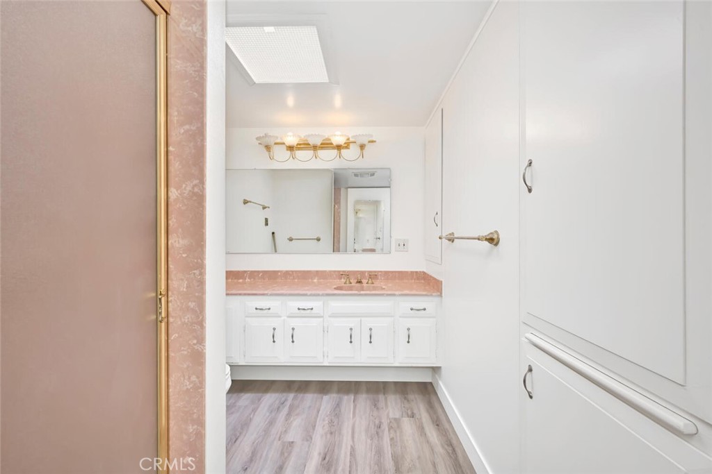 13983 Thunderbird Drive 3E