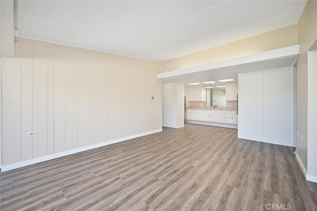 13983 Thunderbird Drive 3E