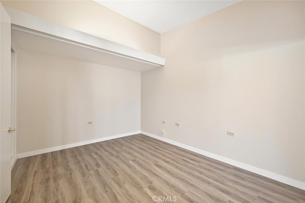 13983 Thunderbird Drive 3E