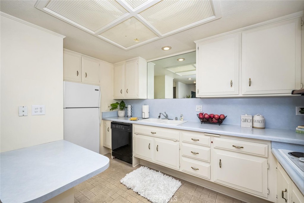 13160 Nassau Drive 211G