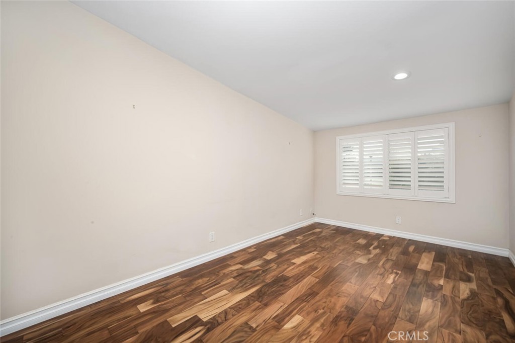 1080 Brookline Road 213A