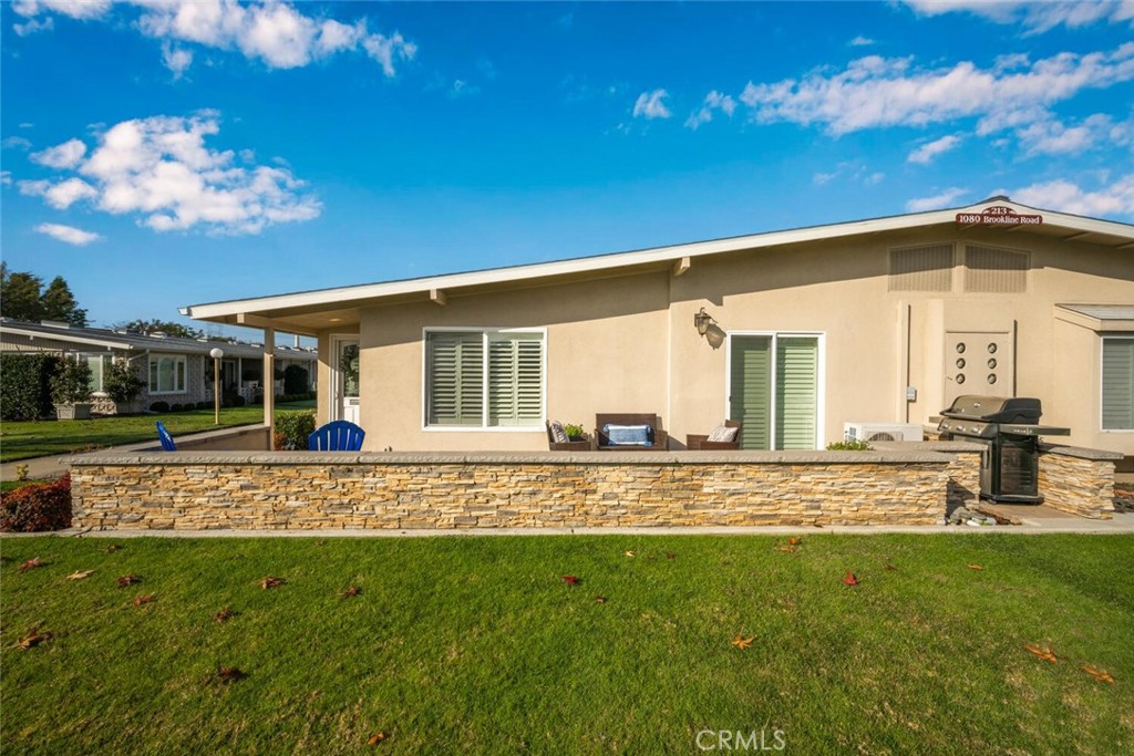 1080 Brookline Road 213A