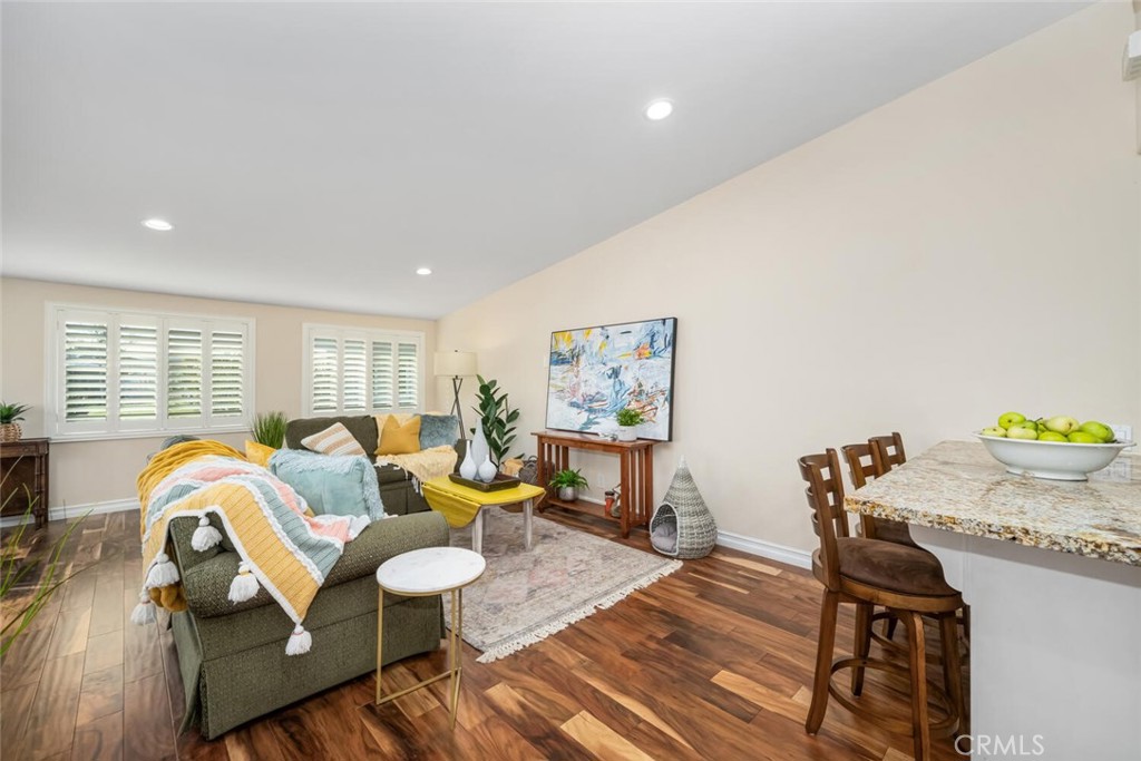 1080 Brookline Road 213A