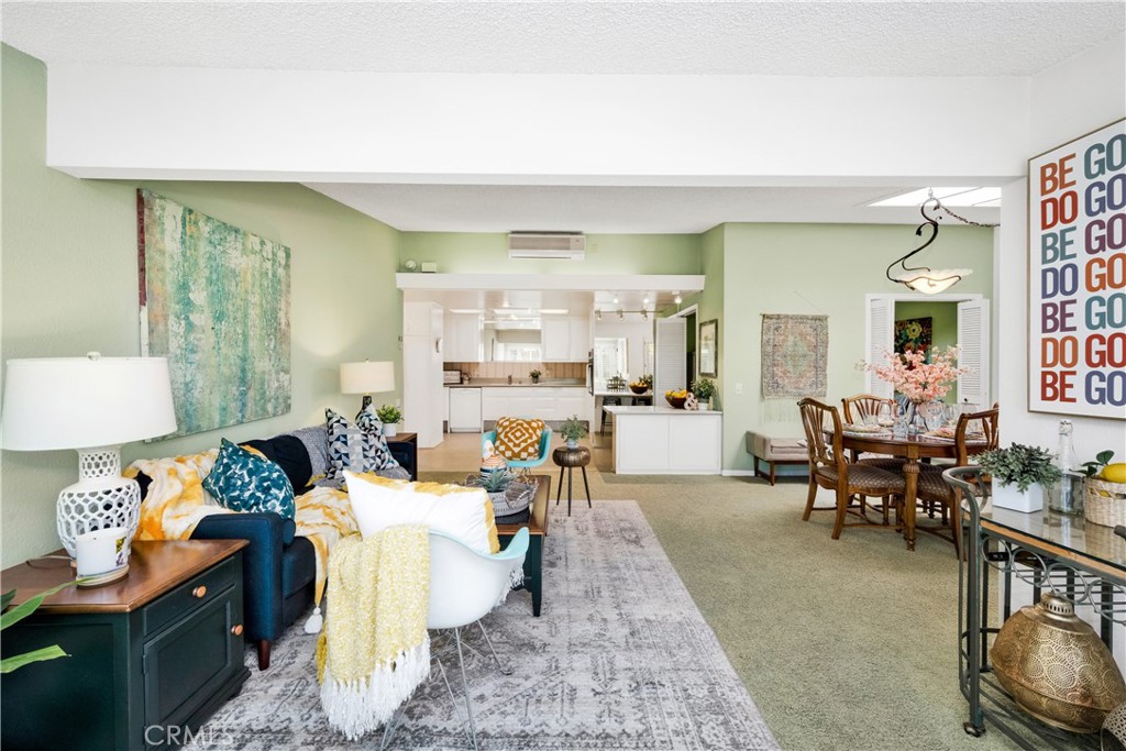 13265 Del Monte Drive 35i