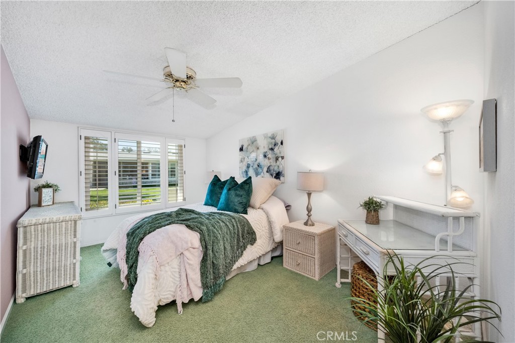 13265 Del Monte Drive 35i