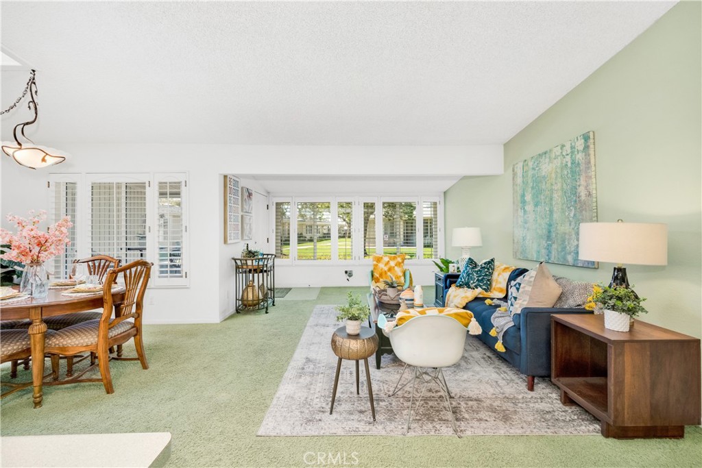 13265 Del Monte Drive 35i