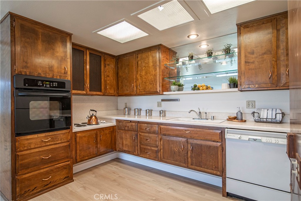 13741 Thunderbird Drive 47F - M1