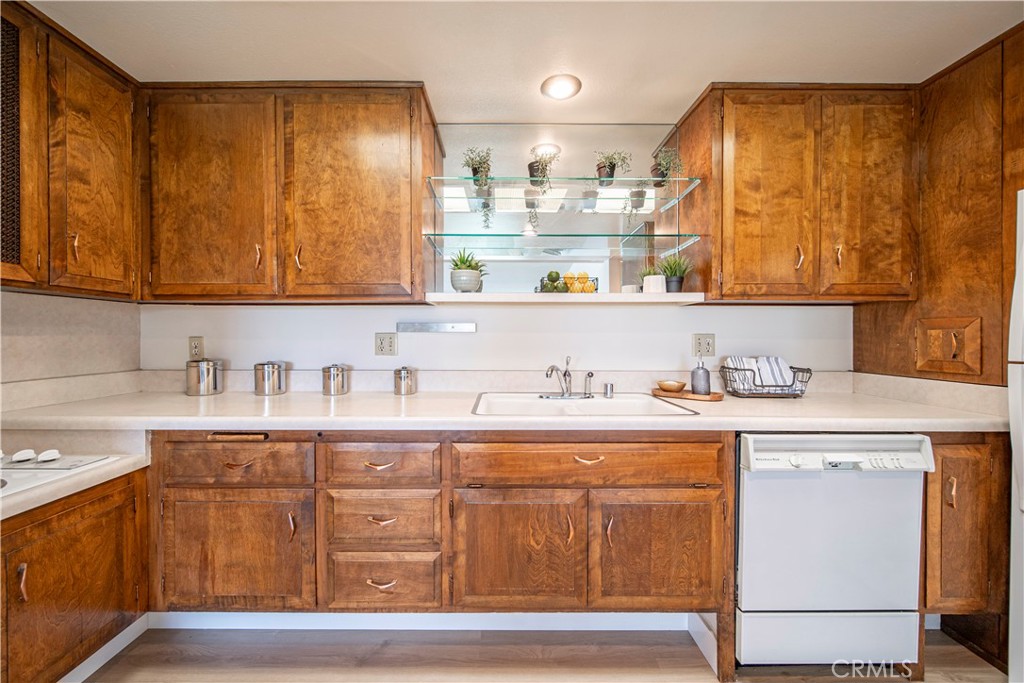 13741 Thunderbird Drive 47F - M1