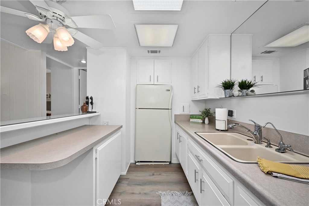 1871 Golden Rain Road 26E