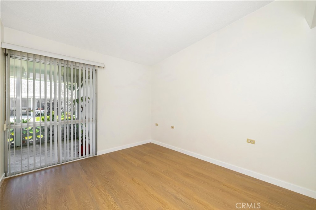 1221 Golden Rain Road E 3i