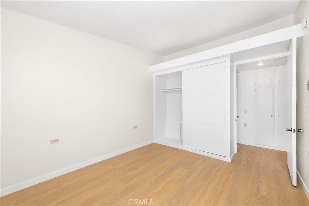 1221 Golden Rain Road E 3i