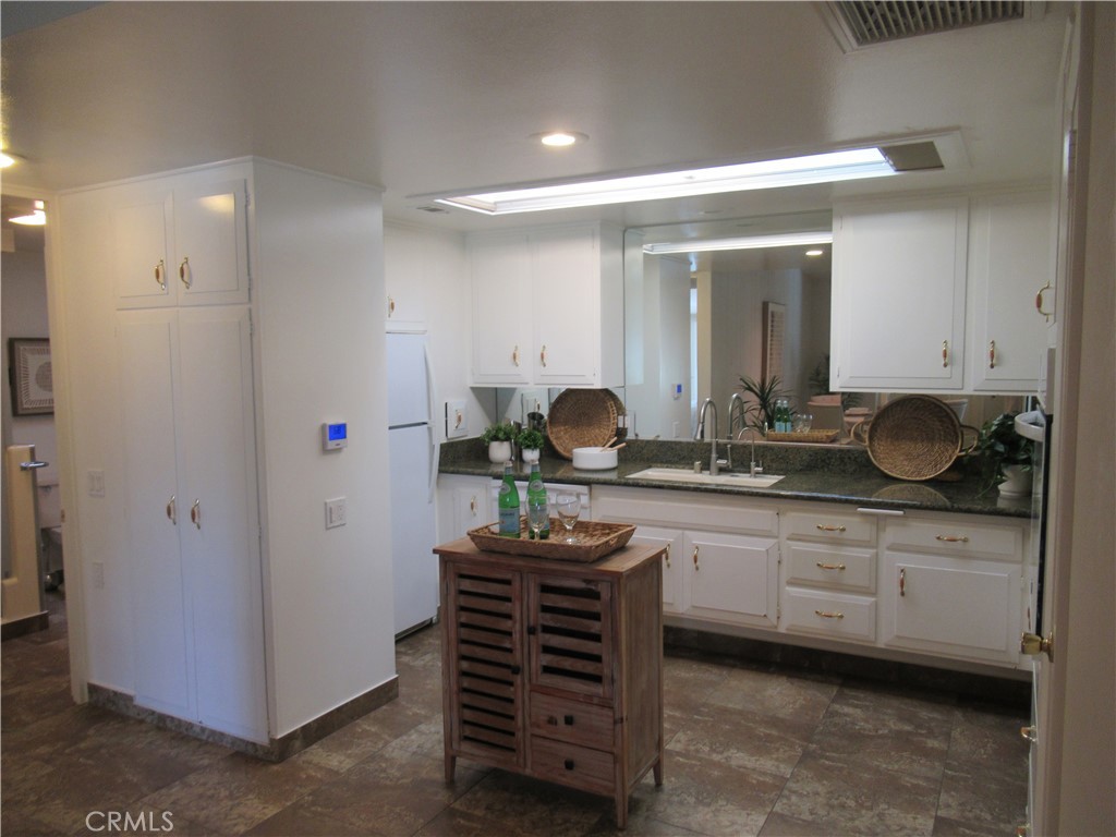 1230 Scioto Rd m9-229C