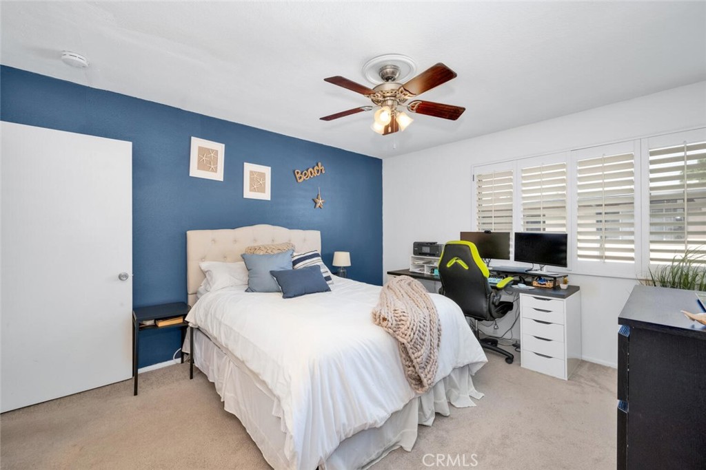 1801 Greenleaf Street 18