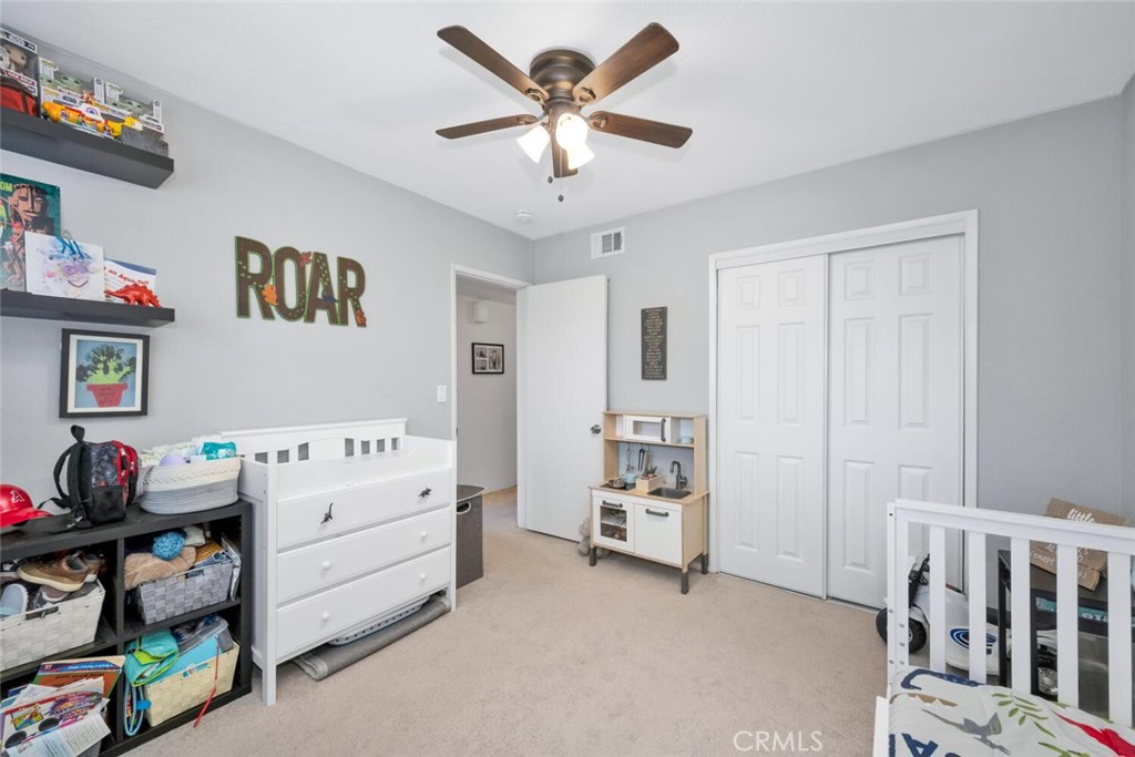 1801 Greenleaf Street 18