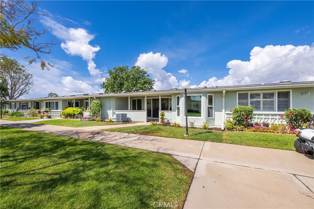 1420 Skokie Road 84i