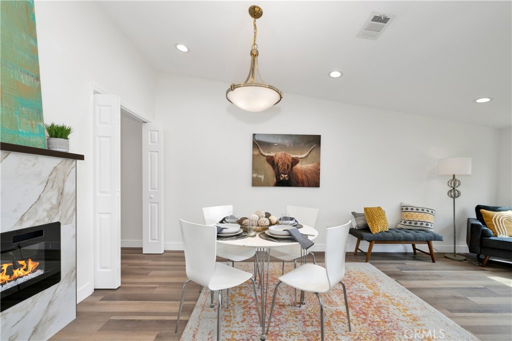 1420 Skokie Road 84i