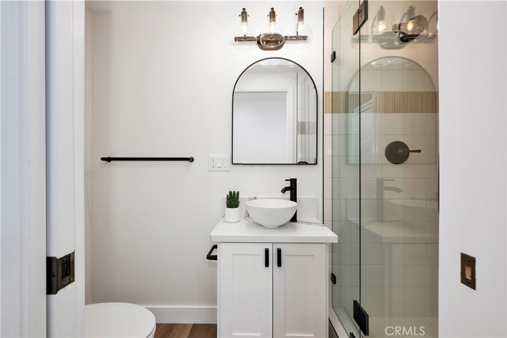 1420 Skokie Road 84i