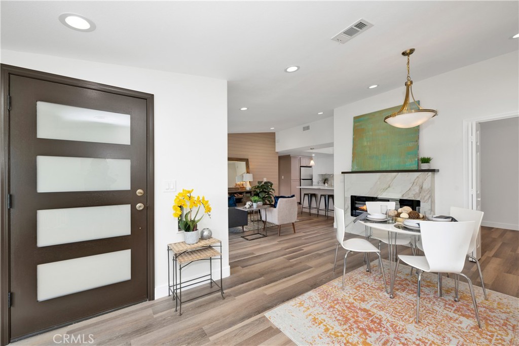 1420 Skokie Road 84i