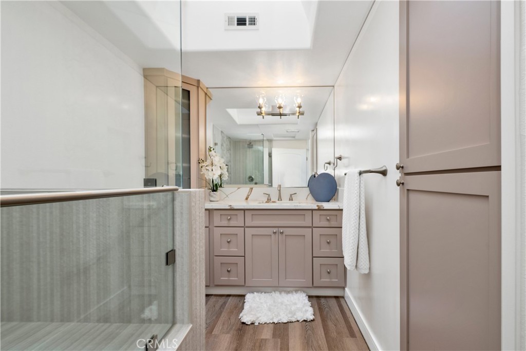 1420 Skokie Road 84i