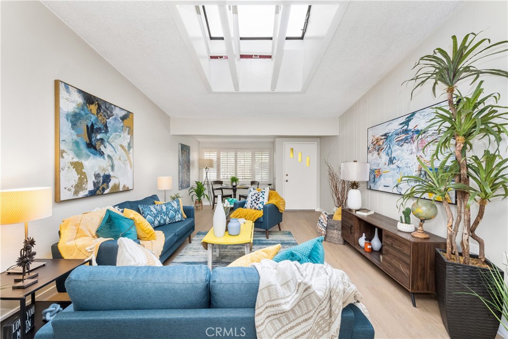 1240 Knollwood Road 38i