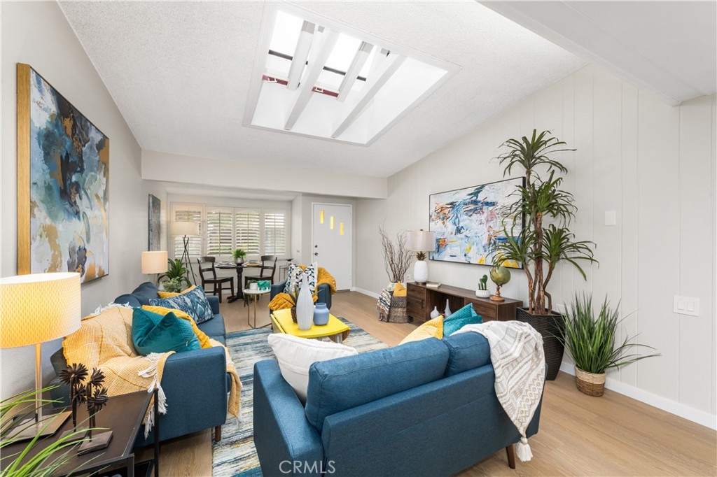 1240 Knollwood Road 38i