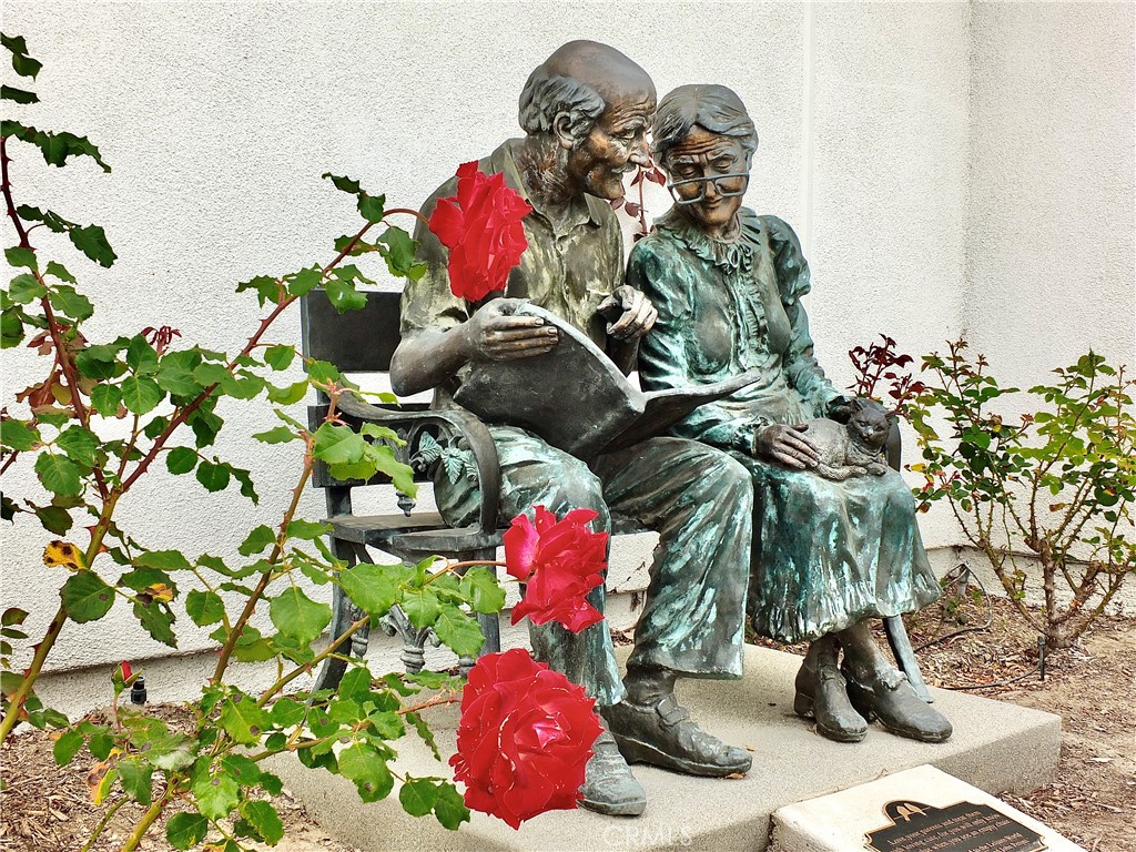 1282 Golden Rain Mutual 2 #68I 68I