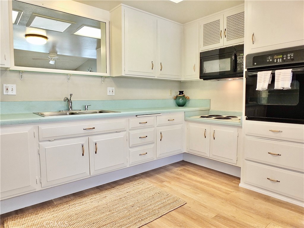 1282 Golden Rain Mutual 2 #68I 68I