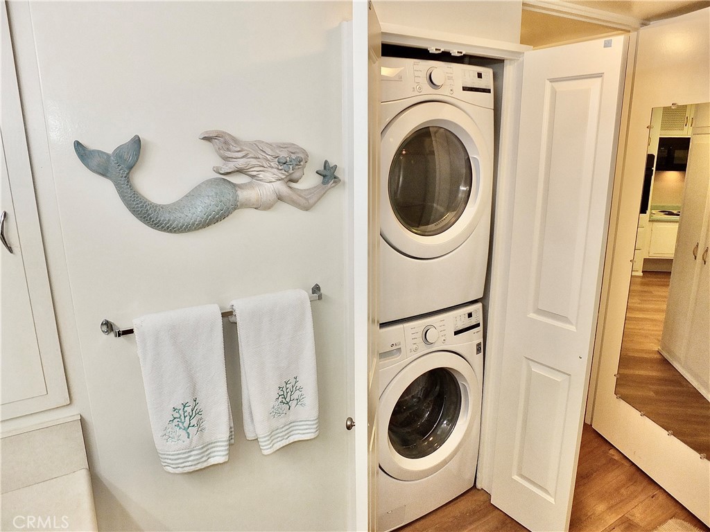 1282 Golden Rain Mutual 2 #68I 68I