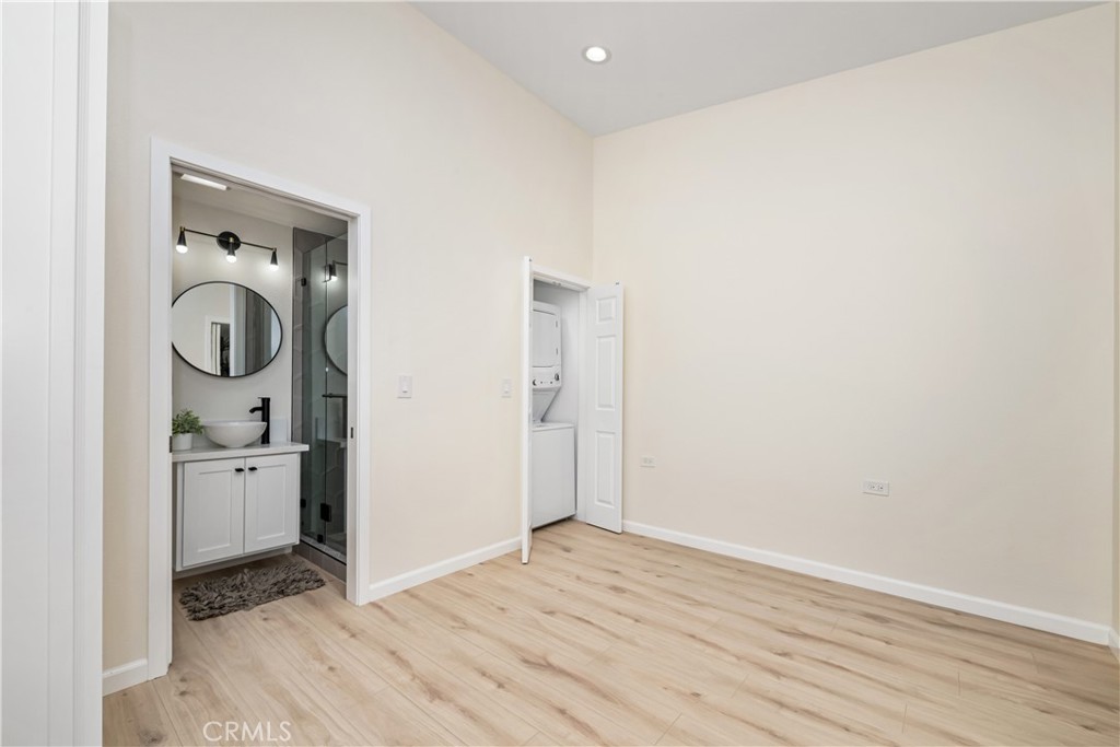 1180 Oakmont Road 51i