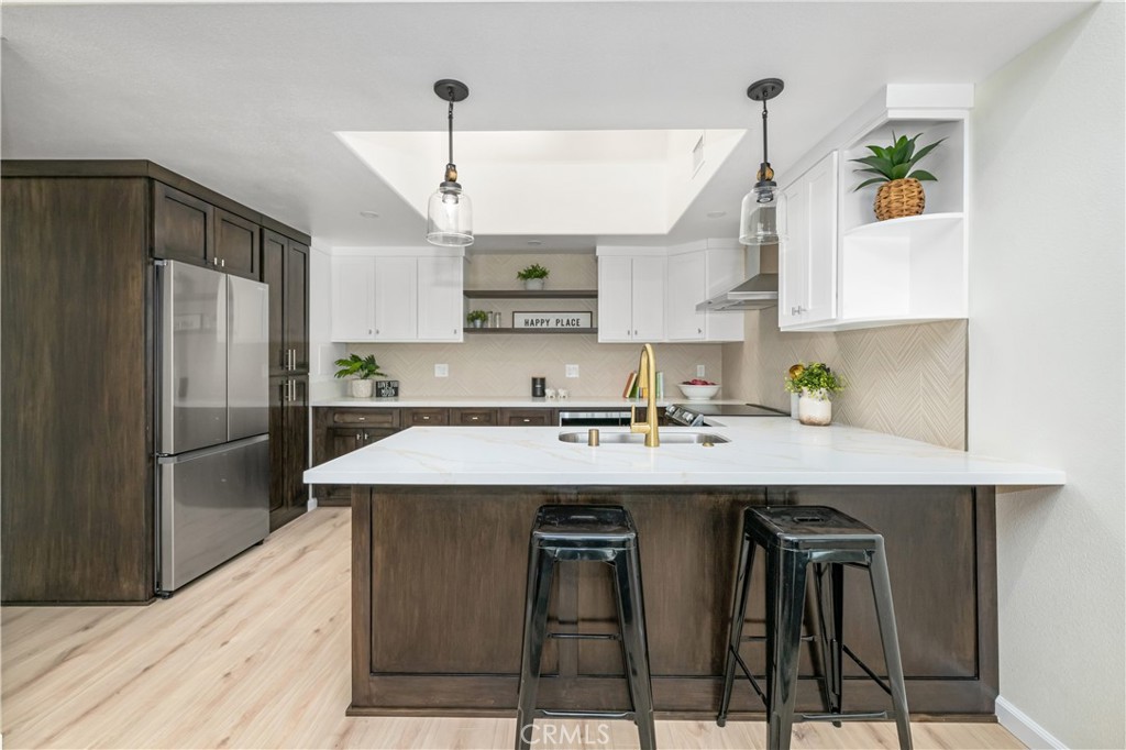 1180 Oakmont Road 51i