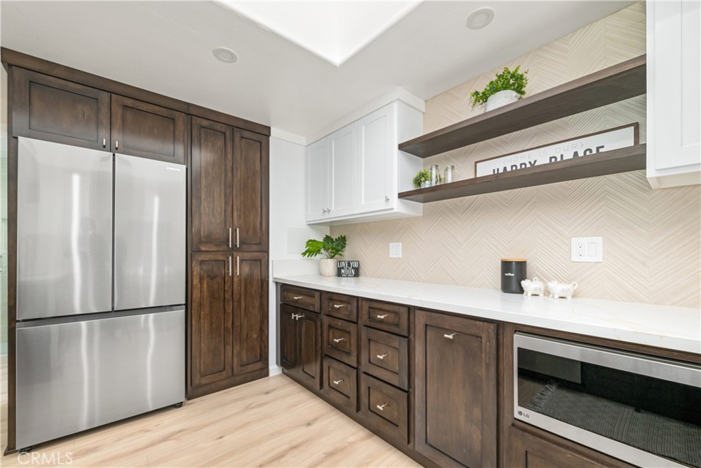 1180 Oakmont Road 51i