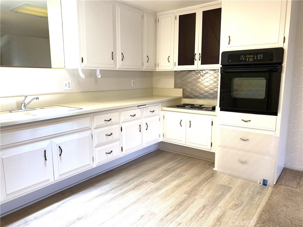 13390 S. Fairfield Ln., M6-143C