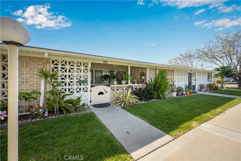 13741 Annandale Drive 19H