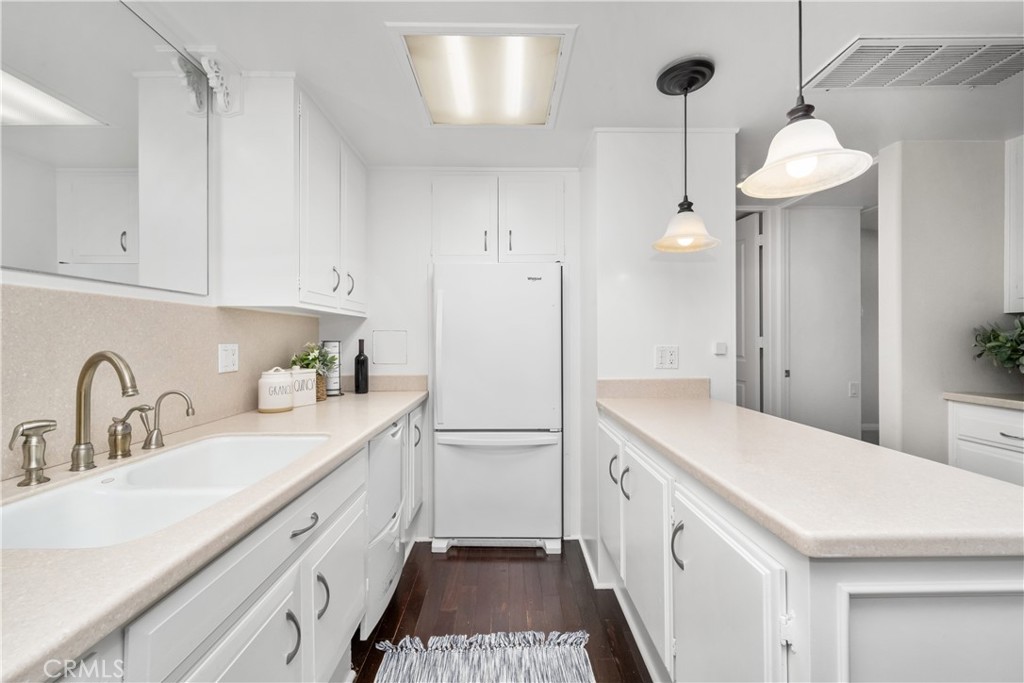 1440 Northwood Road 242L