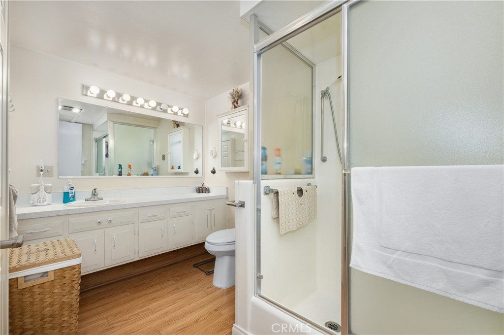 1842 Thunderbird Drive 1F