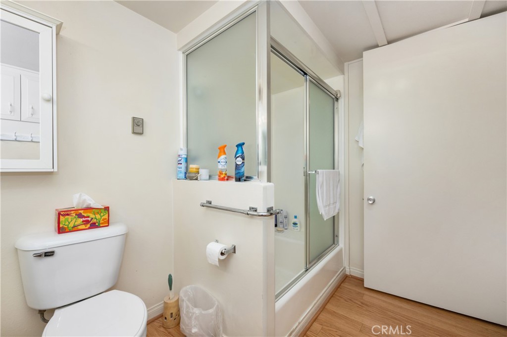 1842 Thunderbird Drive 1F