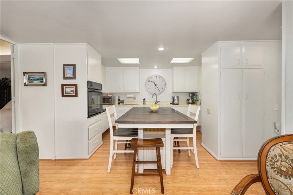 1842 Thunderbird Drive 1F