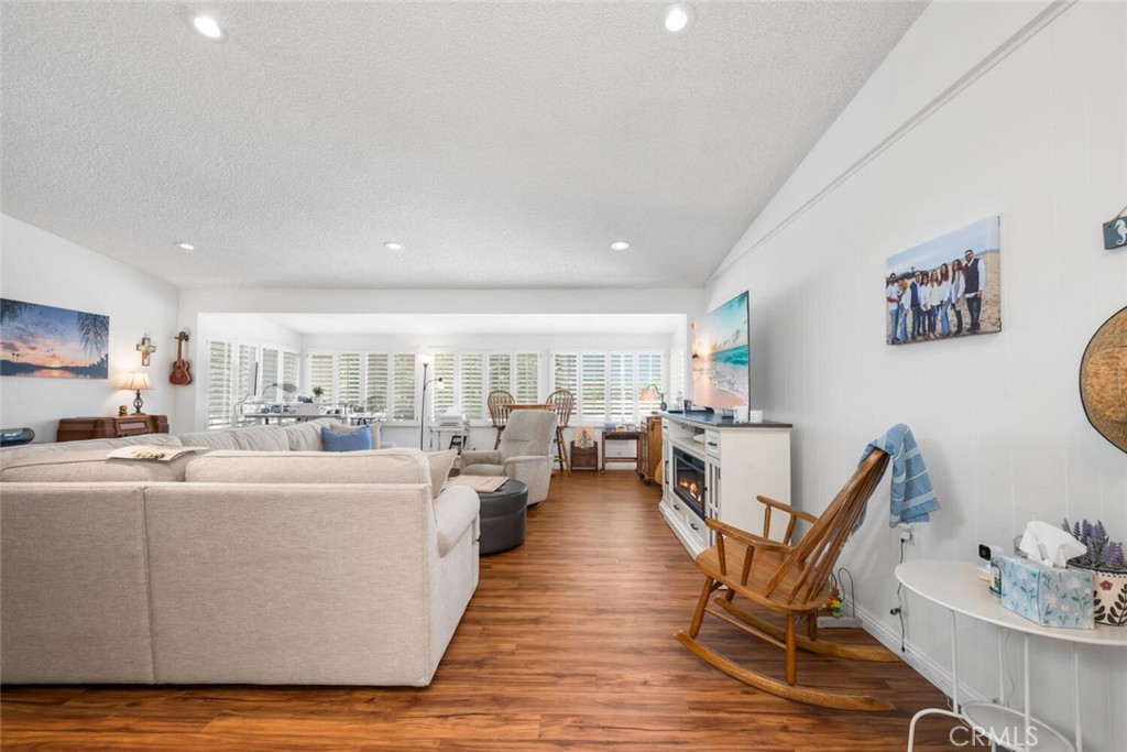 13060 Del Monte Drive 46P