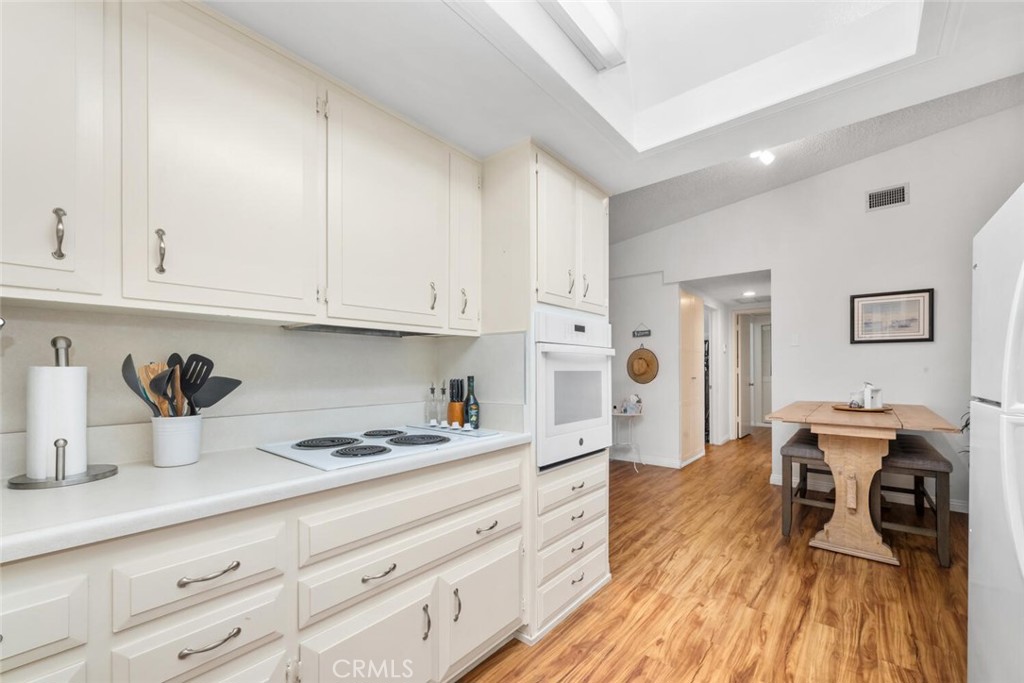 13060 Del Monte Drive 46P