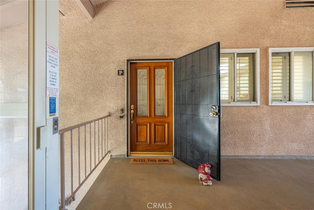 13060 Del Monte Drive 46P