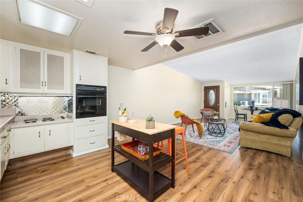 1561 Interlachen Road 260i