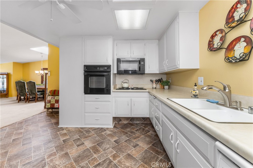 13061 Del Monte Drive 277J