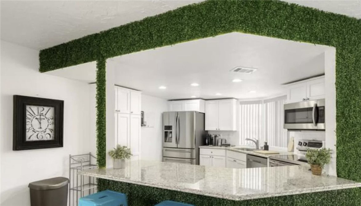 53795 Eisenhower Drive