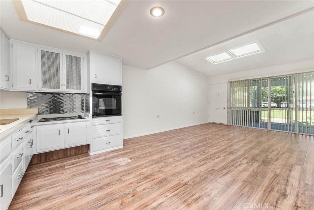 13811 Thunderbird Drive 58E