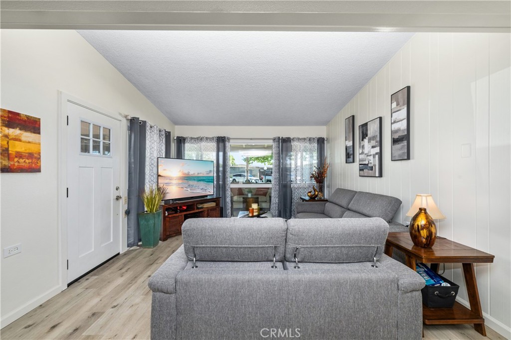 1460 Homewood Road 95K