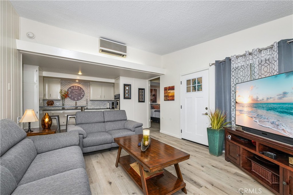 1460 Homewood Road 95K