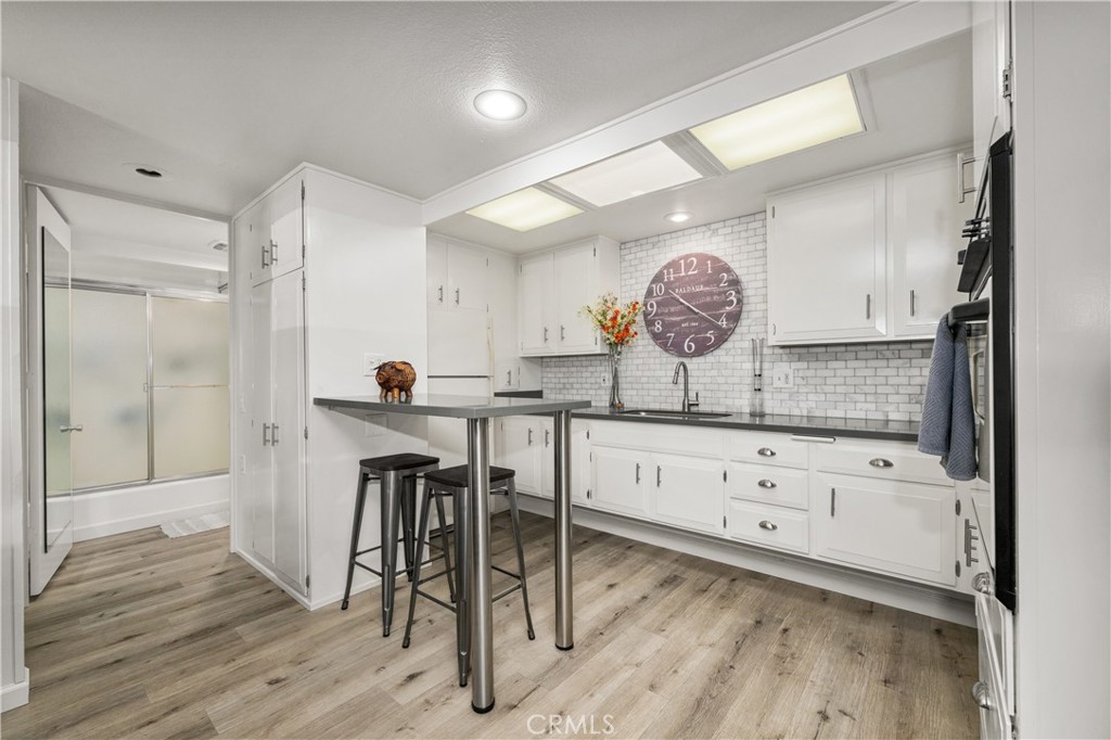 1460 Homewood Road 95K