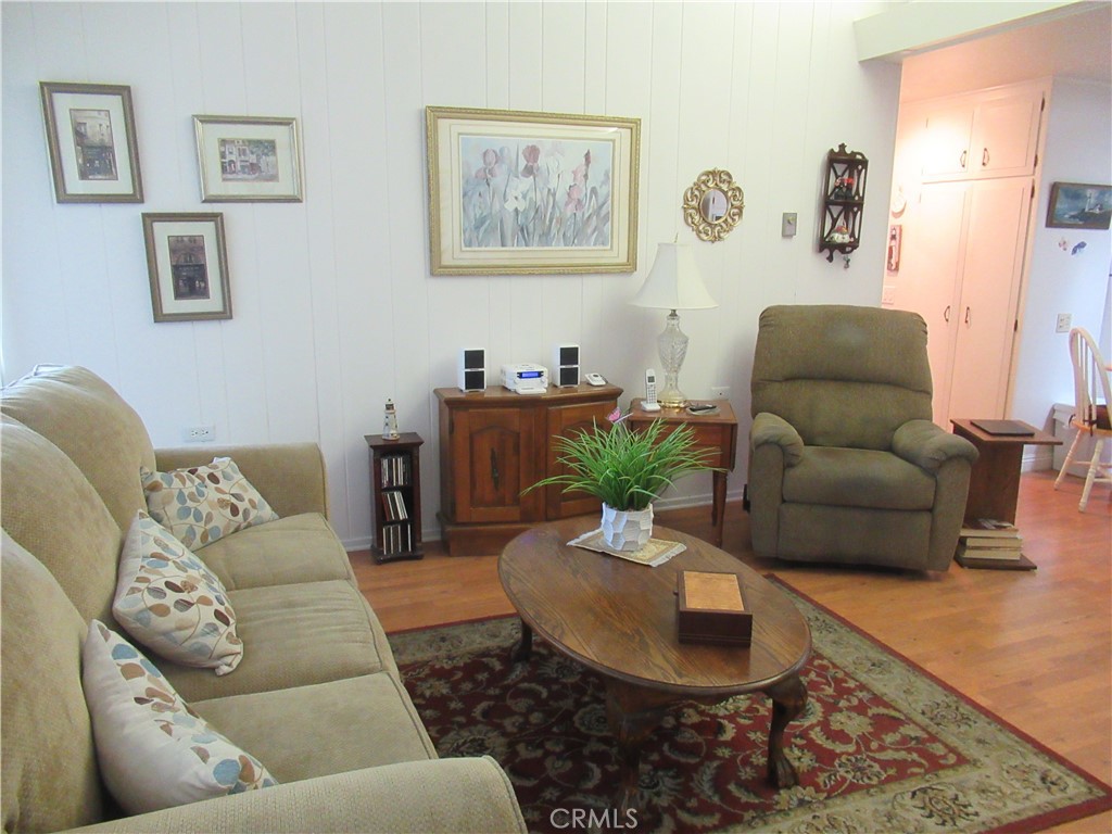 1400 Weeburn rd m4-82c