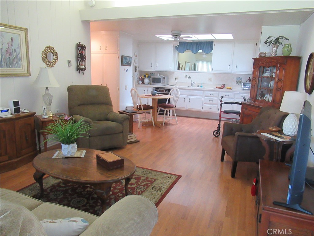 1400 Weeburn rd m4-82c