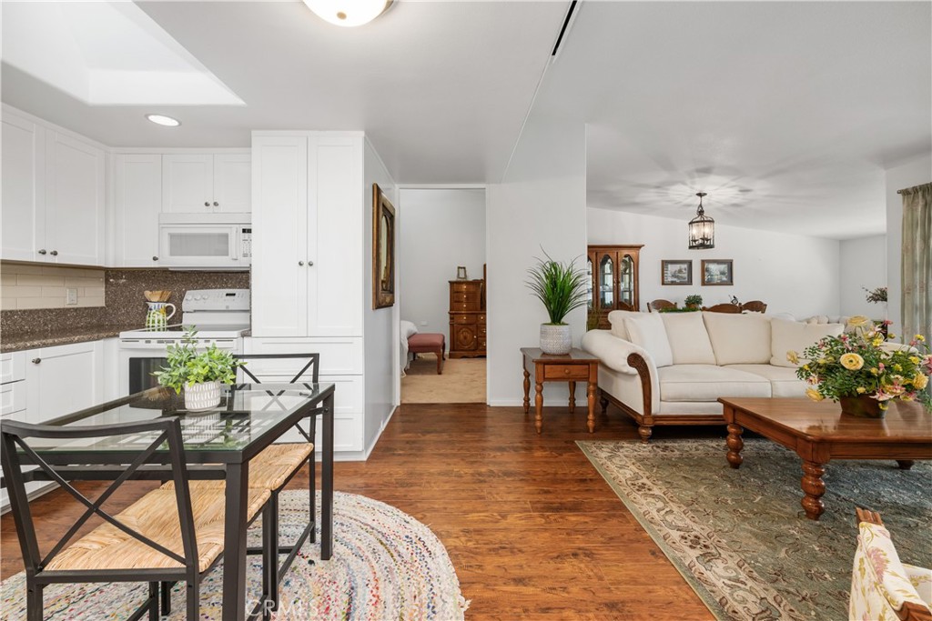 1221 Oakmont Road 178E